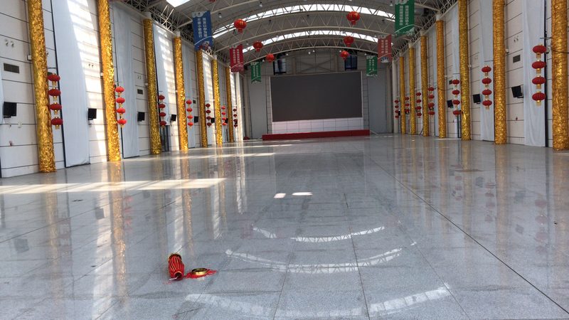 揭秘上海专业喷绘写真设备：参数背后的技术秘密