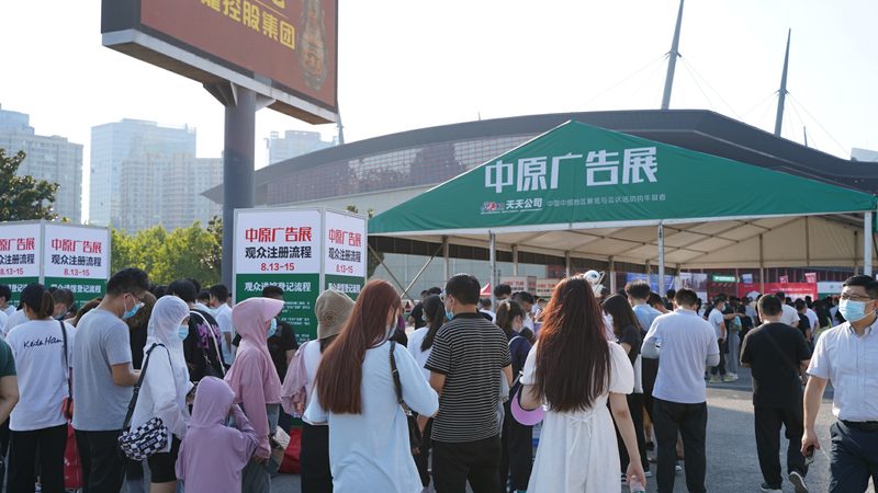 招牌不发光不等于不重要：暗装门头的安装门道